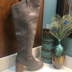 So Zandra Grey boots